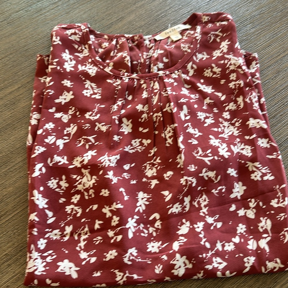 Large Women’s blouse